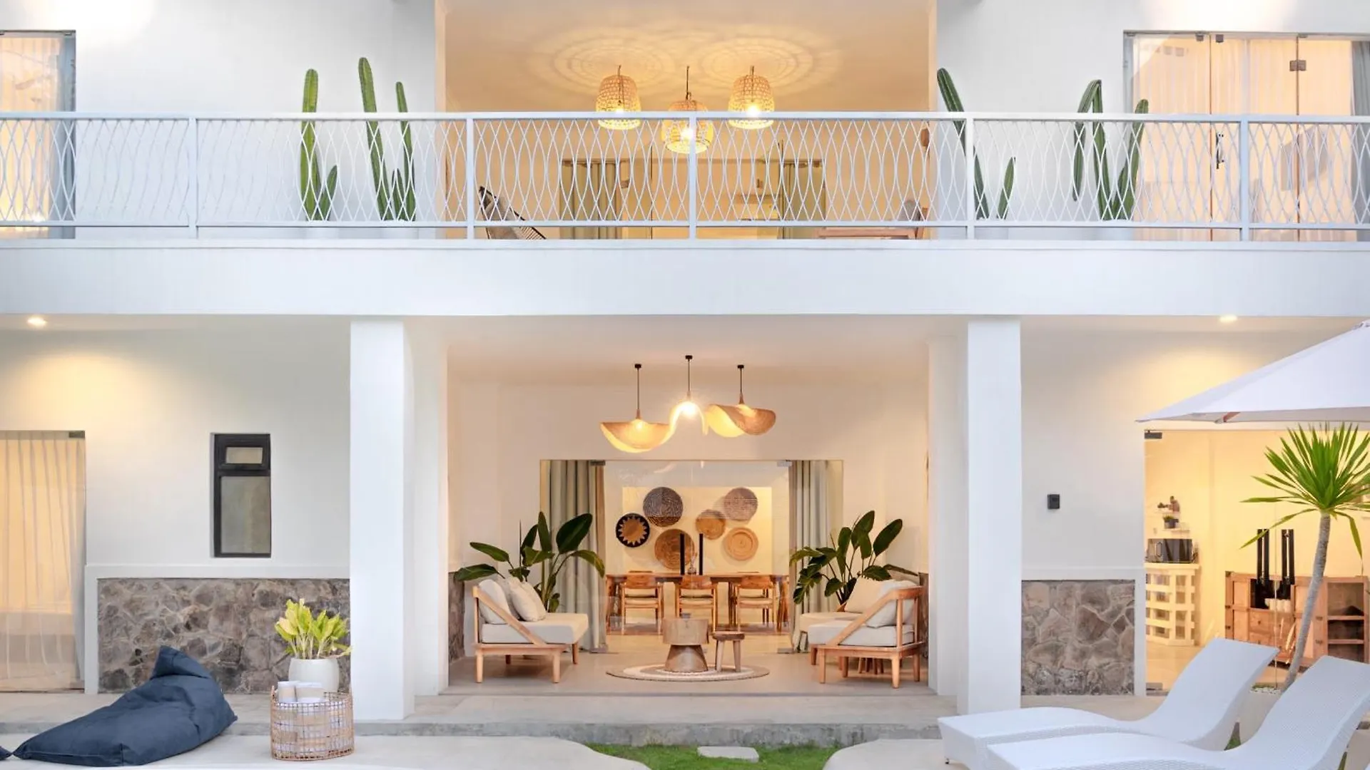 Casa De Lupe 5 Bedroom Villa In Kerobokan Seminyak