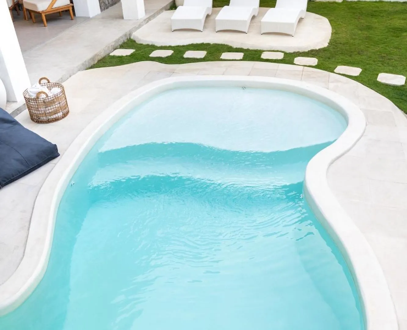 Casa De Lupe 5 Bedroom Villa In Kerobokan Seminyak